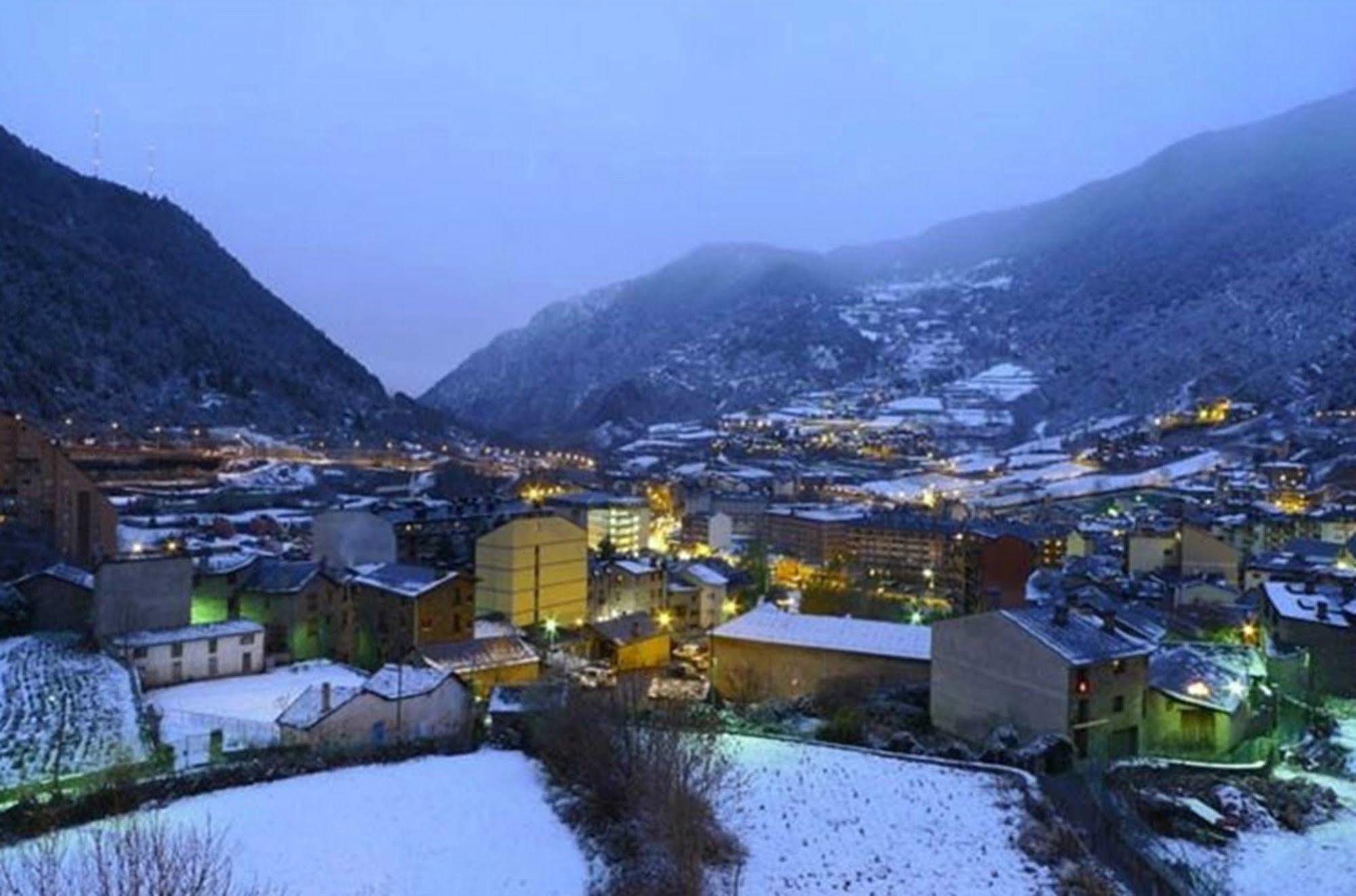 Готель Evenia Monte Alba Серлер Екстер'єр фото